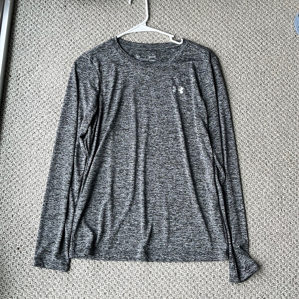 Under armor running long sleeve